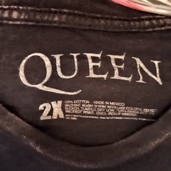 Queen Black, Tshirt, 2XL New - Picture 4 of 4